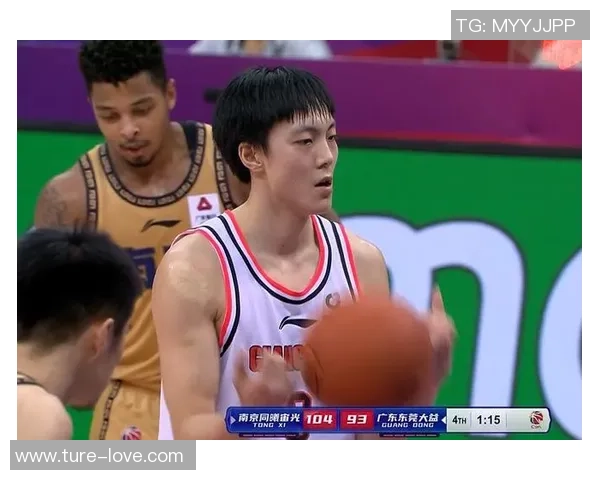 杭州乒乓球队以72分稳居精英赛积分榜首位展现强大实力