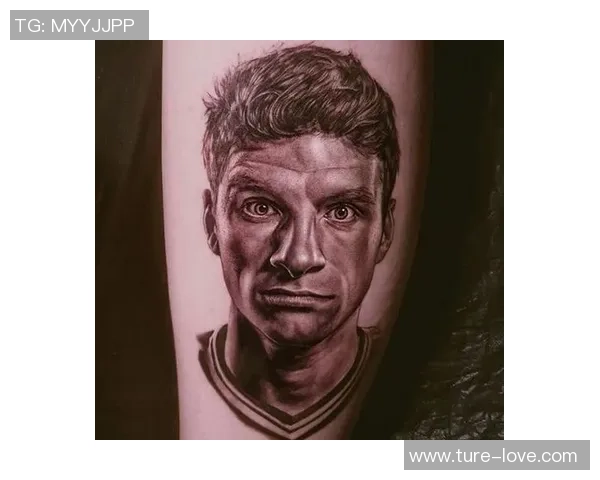 足球明星头像纹身设计灵感女生专属个性时尚潮流展示 足球明星头像纹身设计灵感女生专属个性时尚潮流展示