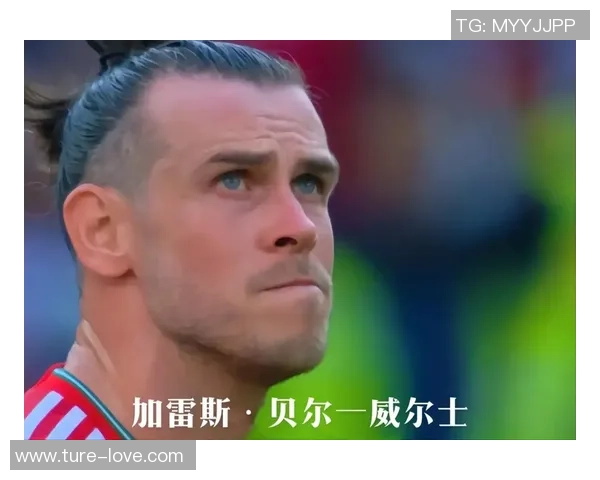 足球明星诸神黄昏摆件展现传奇球员风采与荣耀瞬间的艺术品 足球明星诸神黄昏摆件展现传奇球员风采与荣耀瞬间的艺术品