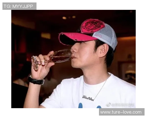 足球明星离婚后净身出户背后的真相与影响分析 足球明星离婚后净身出户背后的真相与影响分析